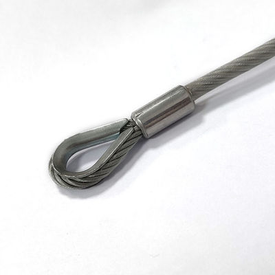 आउटडोर उपयोग स्टेनलेस स्टील लेपित पीवीसी टेदर लैनयार्ड किट हुक एंड के साथ